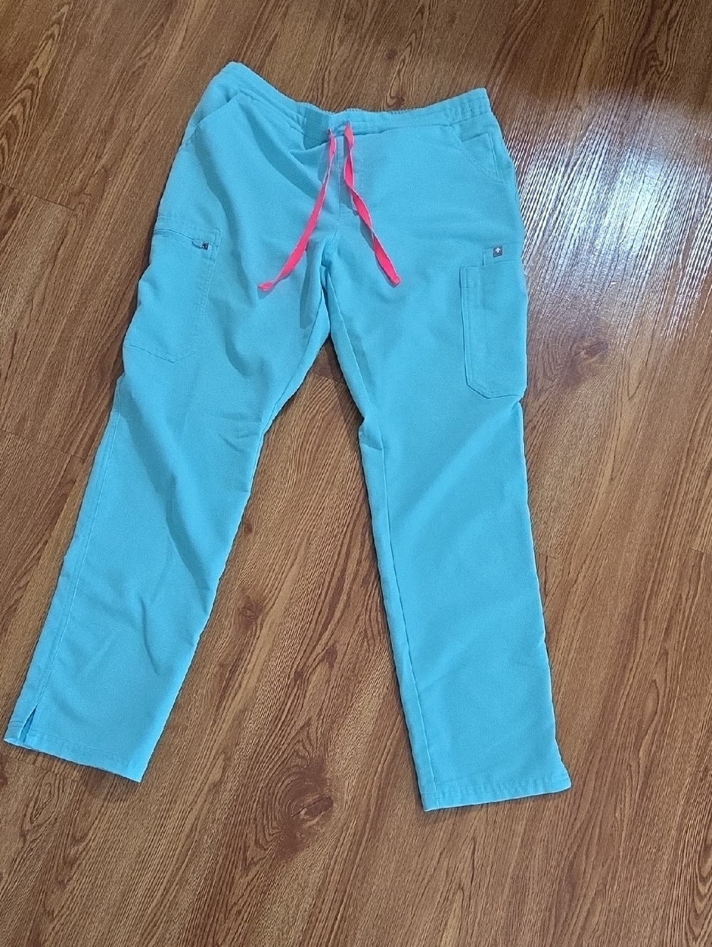 FIGS Ladies Aqua Scrub Pants with Pink Drawstring, Size M